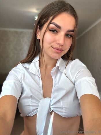 lovely_li