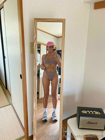 lovelyrachel2000