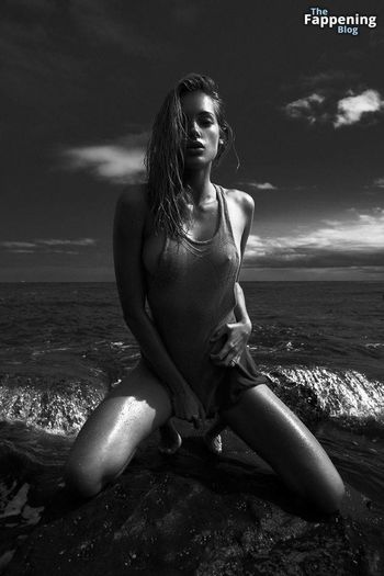 Lucette Van Beek