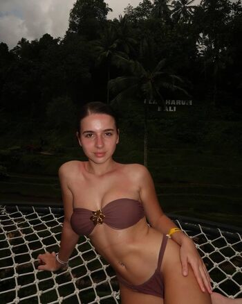 Lucia Correa