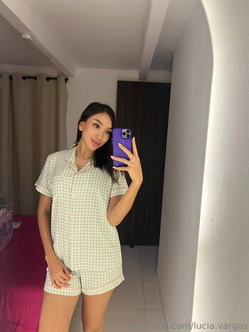 lucia.vargas