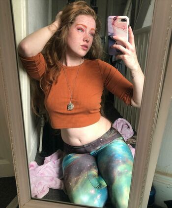 lucie_roams