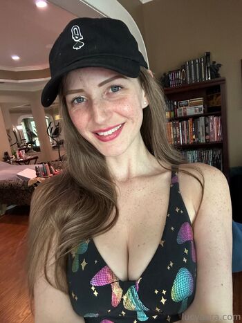 Lucy Aura