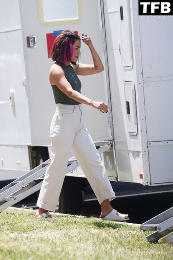 Lucy Hale
