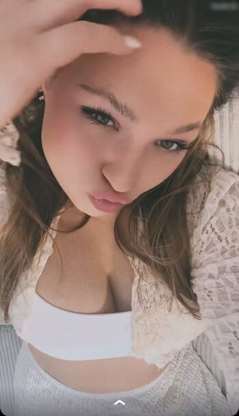 Lucy Lacht
