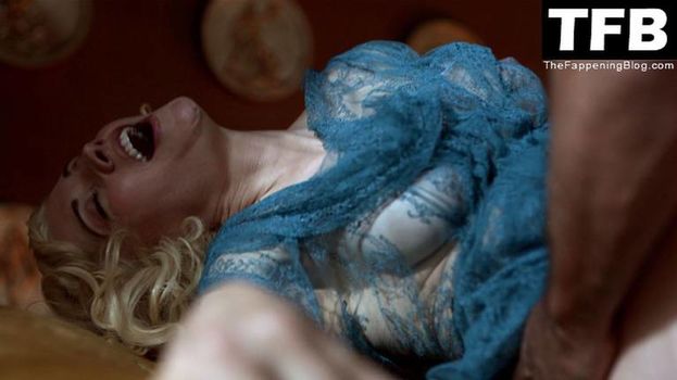 Lucy Lawless