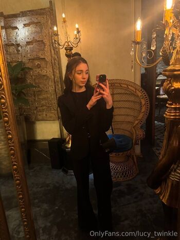 lucy_twinkle