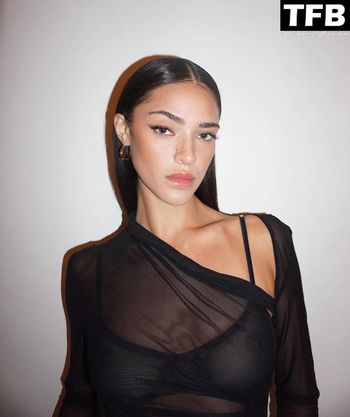 Luna Blaise