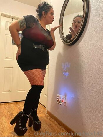 luna.foxx143
