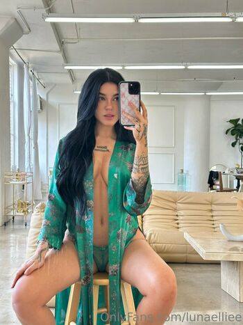 Lunaelliee
