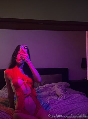 lustful-liv