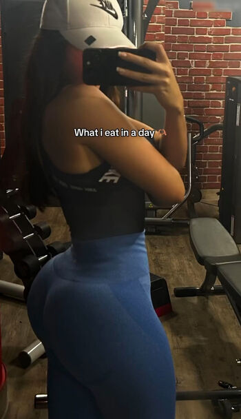 Lya Aylin