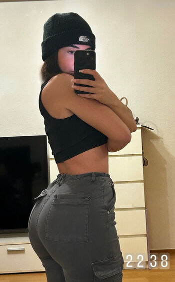 Lya Aylin