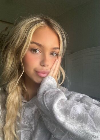 lylabrookss