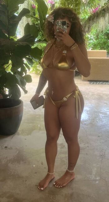 Lyric Swann
