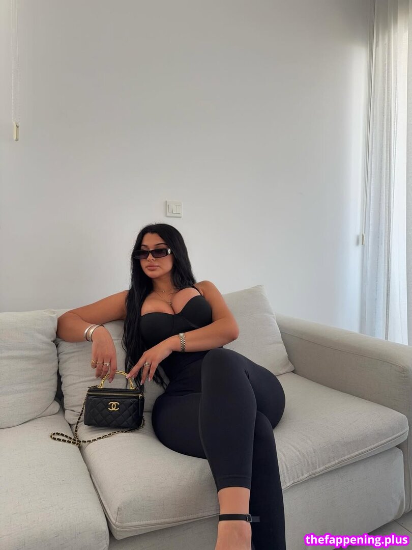 _.lyuda._