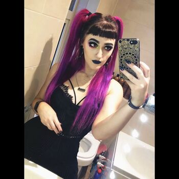 m0sh_mall0w