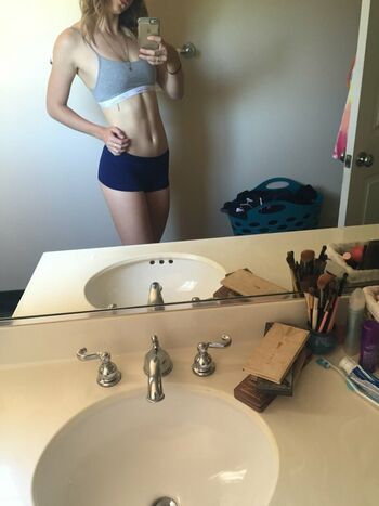 Mackenzie Lintz