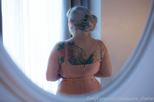 madame_cherie