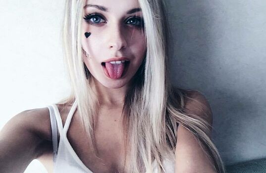 Maddie_lena