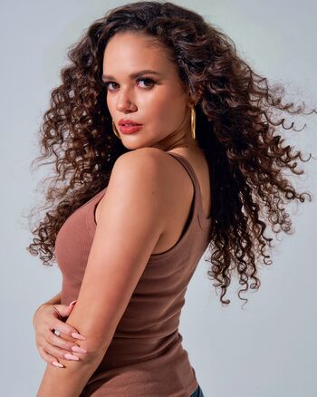 Madison Pettis