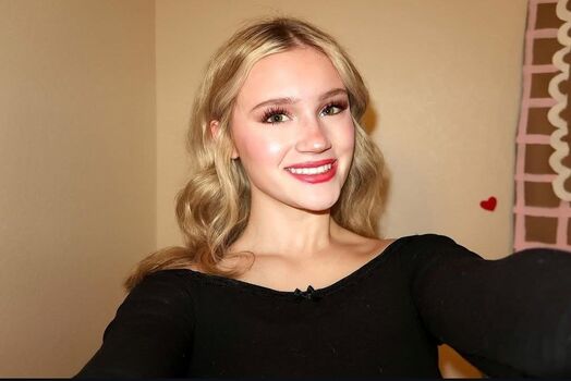 Mads Thompson Maddiiedee