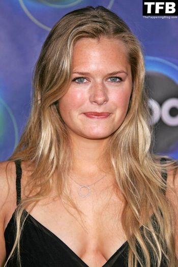 Maggie Lawson