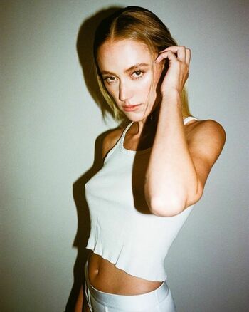 Maika Monroe