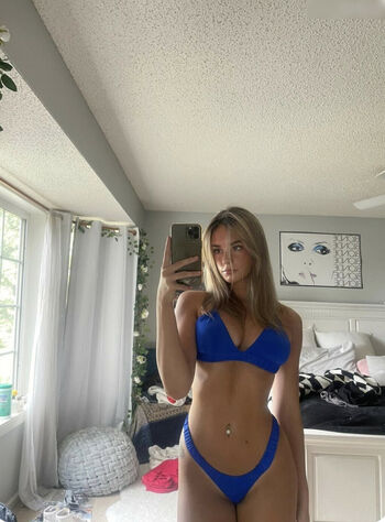 Makenzie Raine