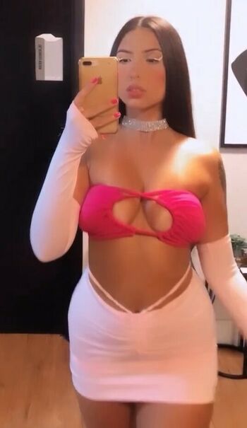 Malu Gomesc