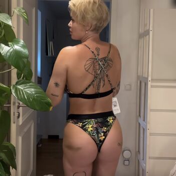 Mandy-Kay Bart
