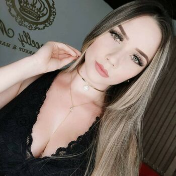 Marcelly Mello