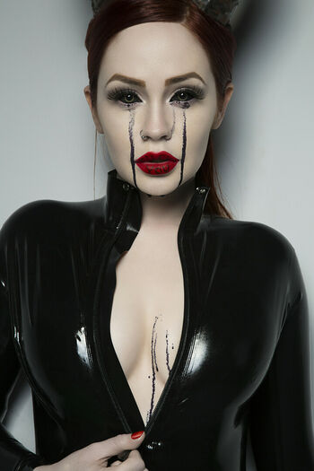 Margarita Dirge @margaritadirge