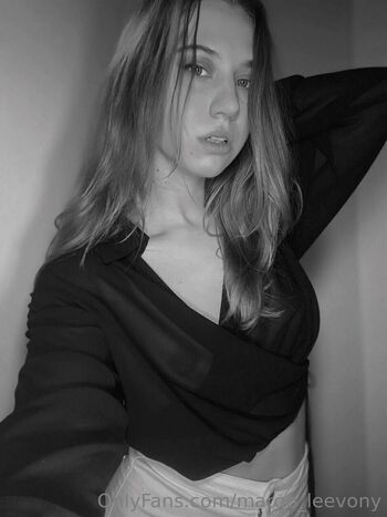 margo_leevony