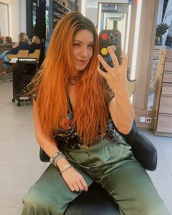 Mari Moon