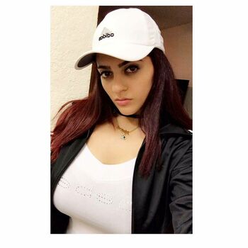 Maria Sharrad