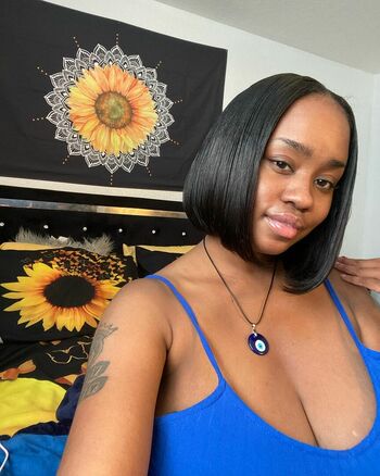 Mariyah Bleu