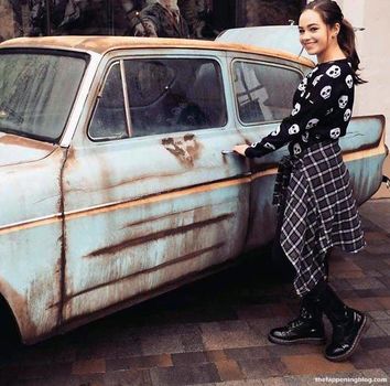 Mary Mouser