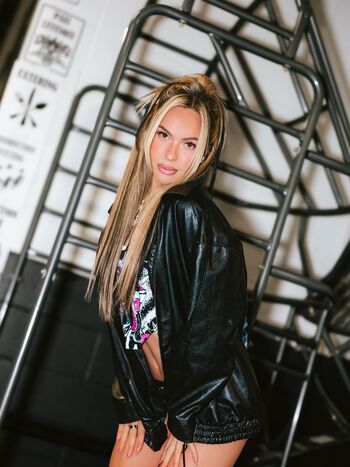 Maxxine Dupri