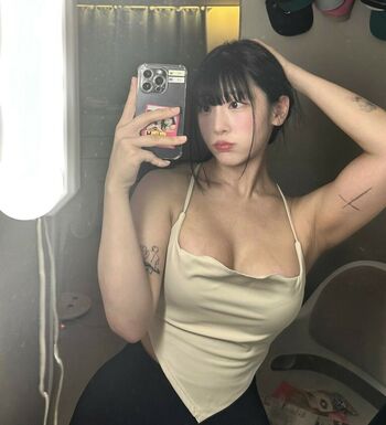 _may.e 은지
