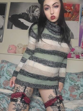 Maya_Mochii