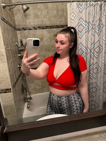 mayaxxcaked