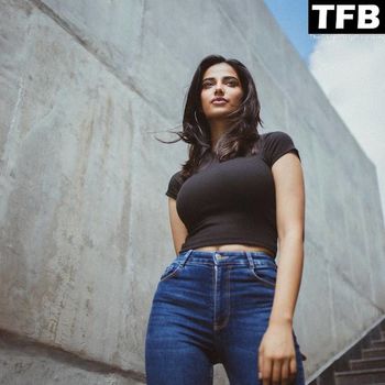 Meenakshii Chaudhary