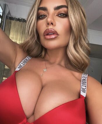 Megan Barton Hanson