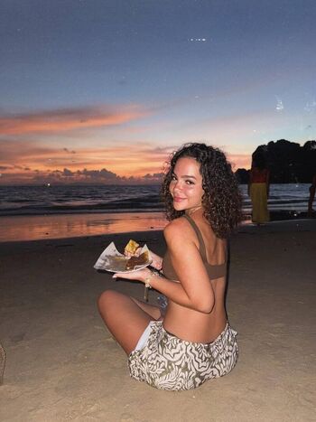 Mel Maia