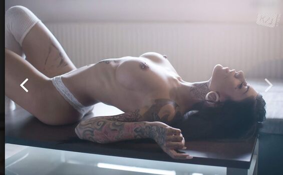 Meli Lakic (Melinkbubblebutt)