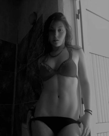 mell_gonzalezz