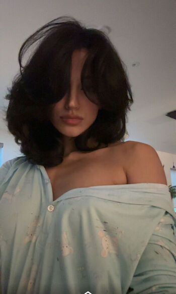 Melody Oz