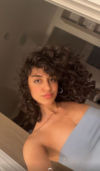 Melody Oz