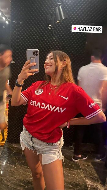 Merve Elmas